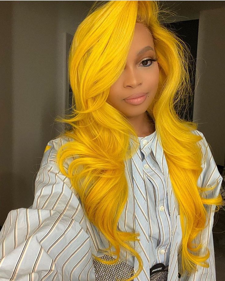 Yellow colorful hair black girls rock this hairstyle !