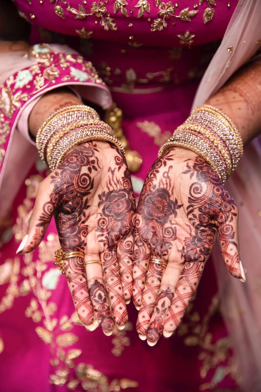 Bridal Henna Vs Party Henna – Tiara Mehndi