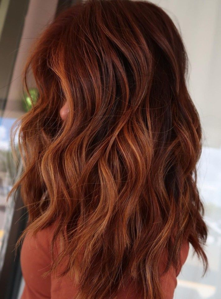 30 Impressive Red Brown Hair Colors for 2025