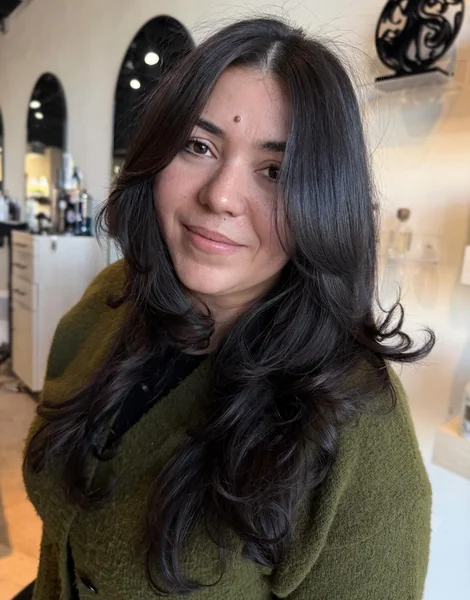 Middle Part Long Dark Wavy Layers
