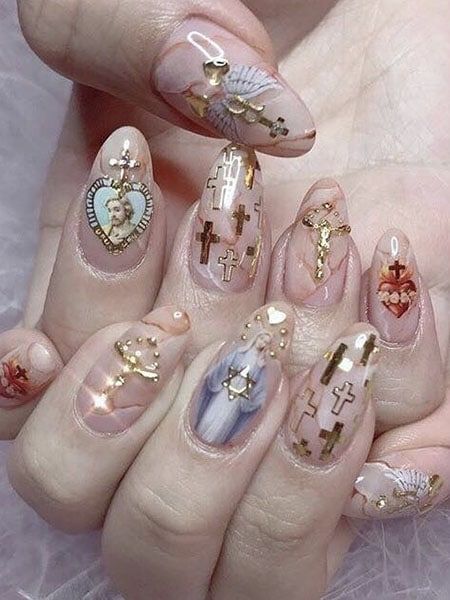 35 Angel Nails Designs For a Whimsical Look