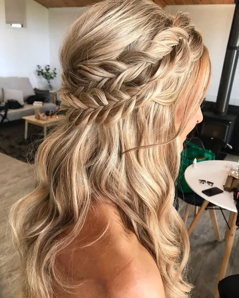 Fishtail Half-Up on Long Blonde Hair