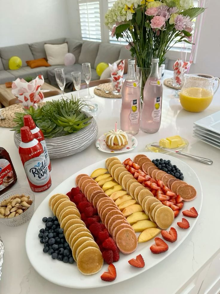 Pin by luc on Pins by you | Birthday breakfast, Breakfast party ...