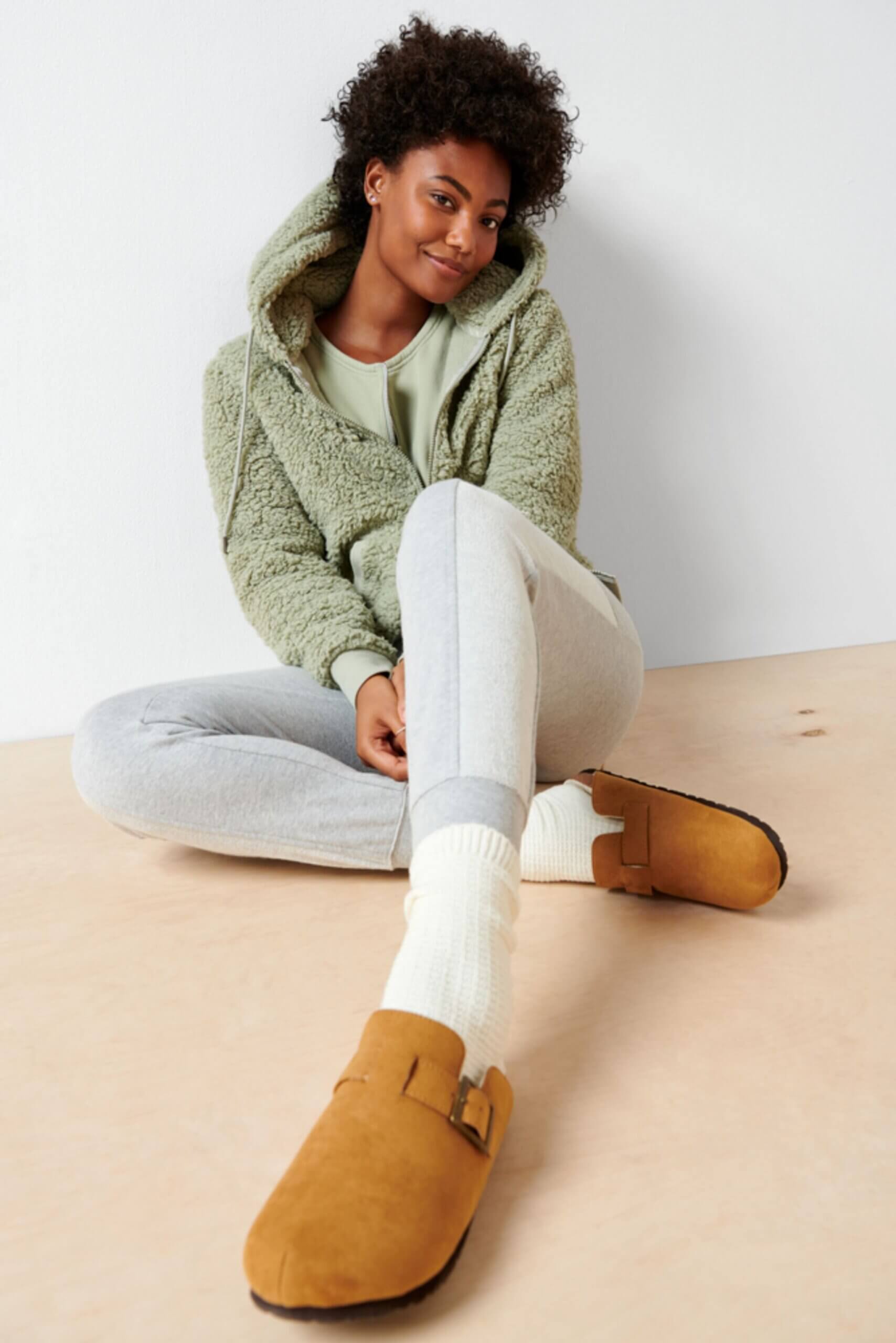 Fall Outlet Outfits Aesthetic 2025