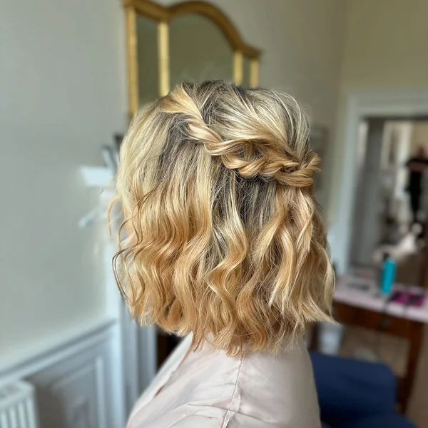 Half-Up Braided Bob with Sun-Kissed Waves