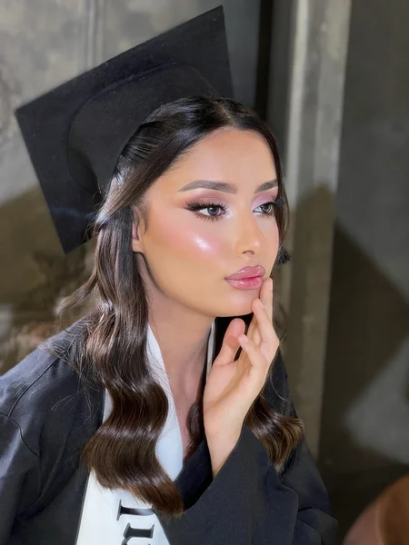 Side-Parted Waves for Graduation Cap