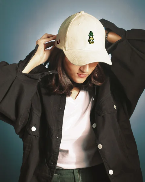 Short Hair with Baseball Cap