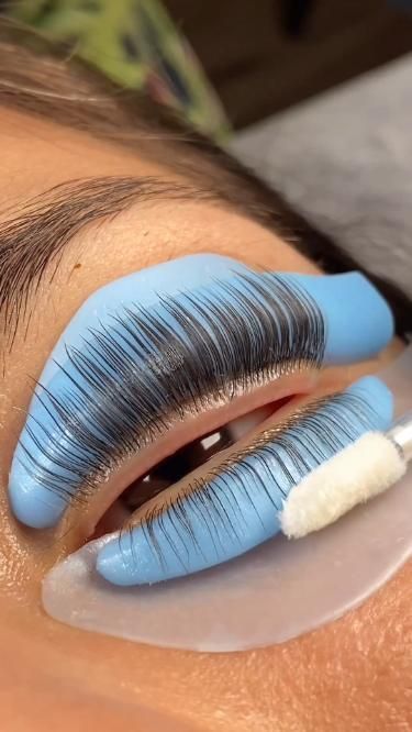 Understanding the Basics of Lash Lifts