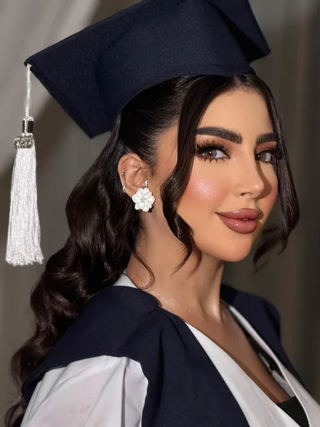 Elegant Side Part Waves with Navy Cap