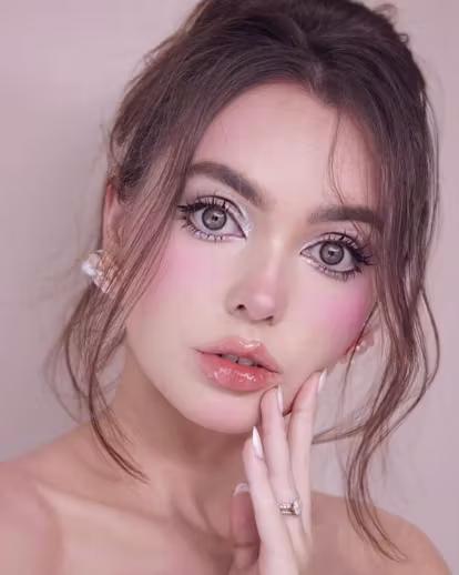 Fall 2024's Biggest Makeup Trends, According To The Pros
