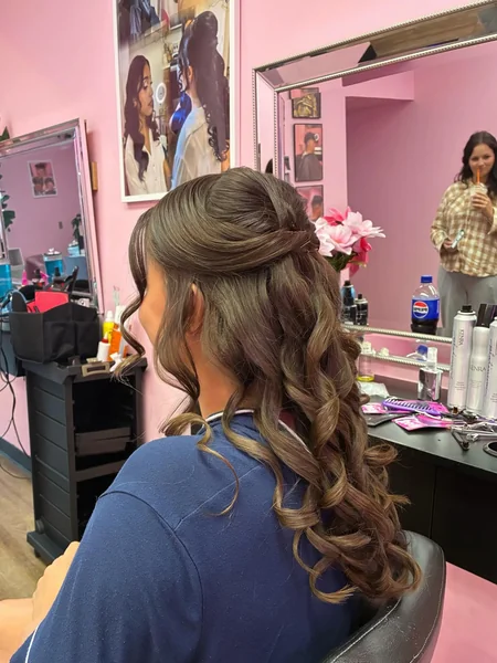 Voluminous Half Up with Large Spiral Curls
