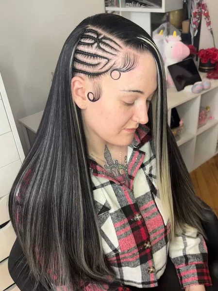 Quick Weave with Decorative Braids and Two-Tone Straight Weave