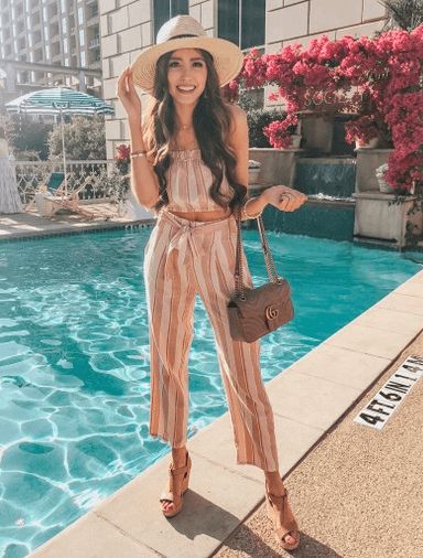 Pool Party Outfits – 27 Ideas How to Dress for Pool Party