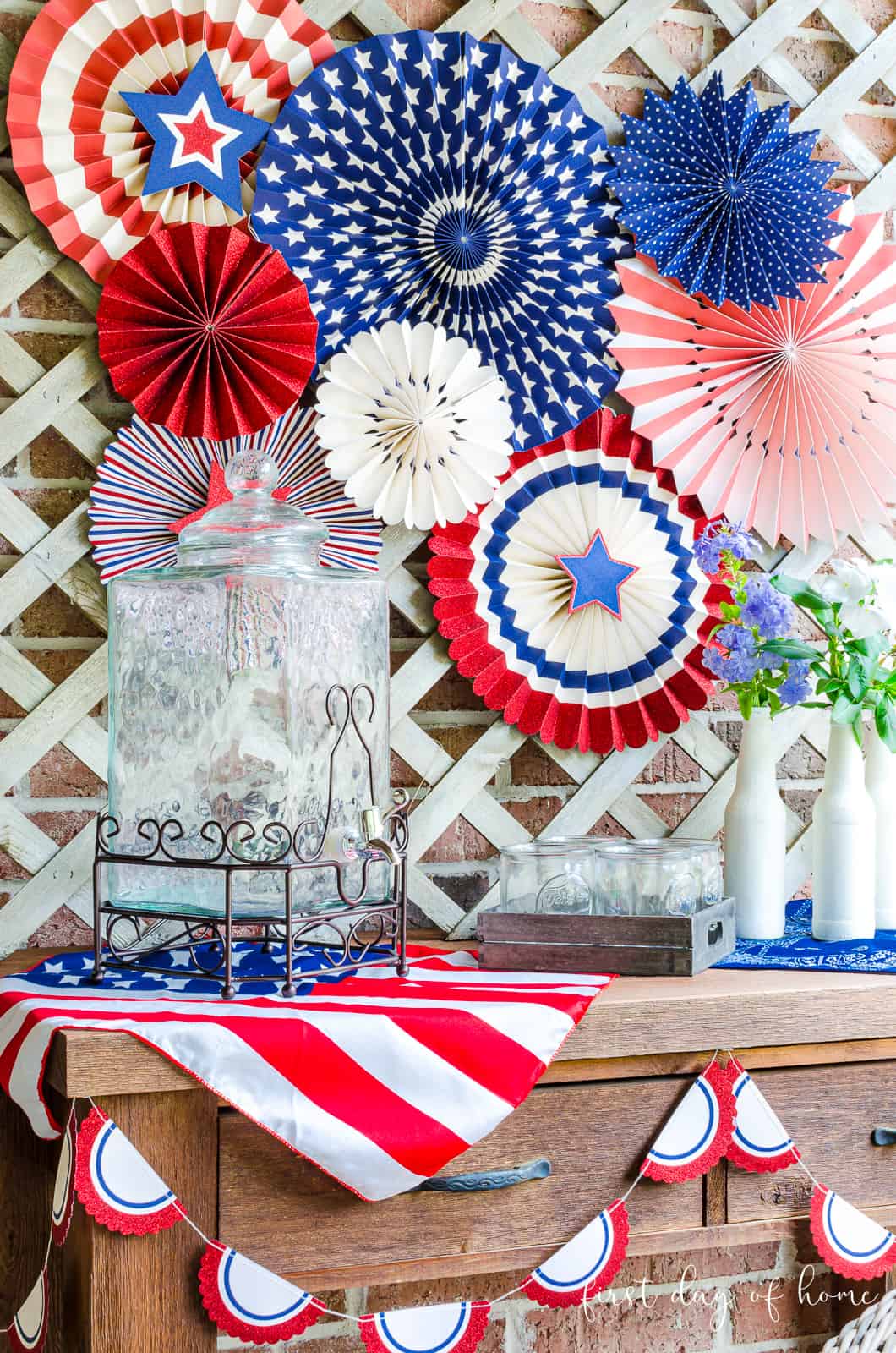 4th of July Decorating Ideas | How to Make Your Outdoors Sparkle