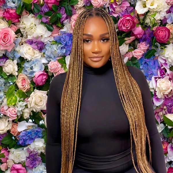 Long Honey Blonde Knotless Braids