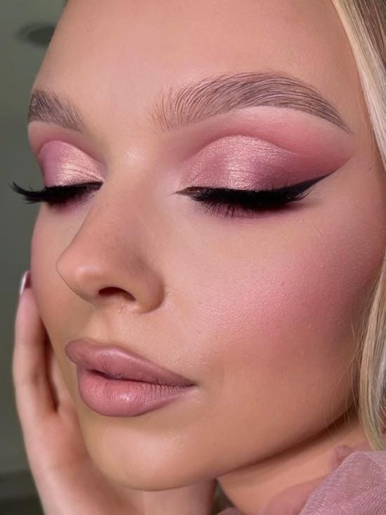 45+ Pink Makeup Looks Perfect for Any Occasion