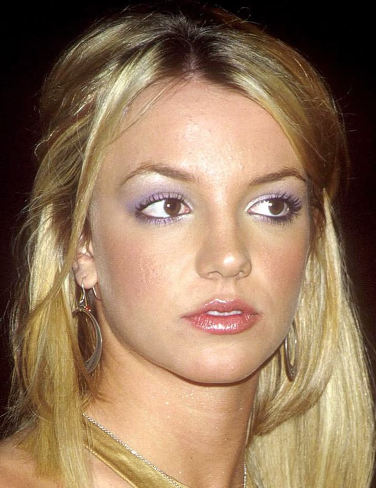 The Best 90s Makeup Looks, Trends From 1990s
