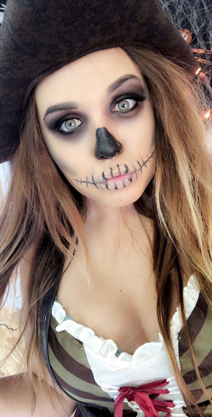 Pin by Creative Hearts Design on Halloween | Halloween makeup pirate, Pirate makeup, Halloween makeup easy