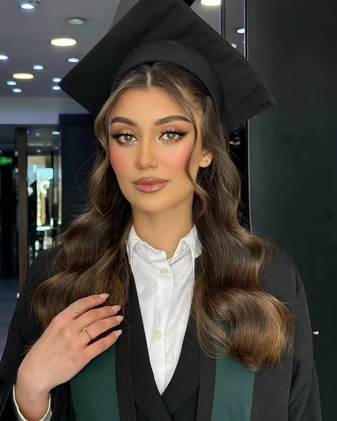 Center Part Waves Under Graduation Cap