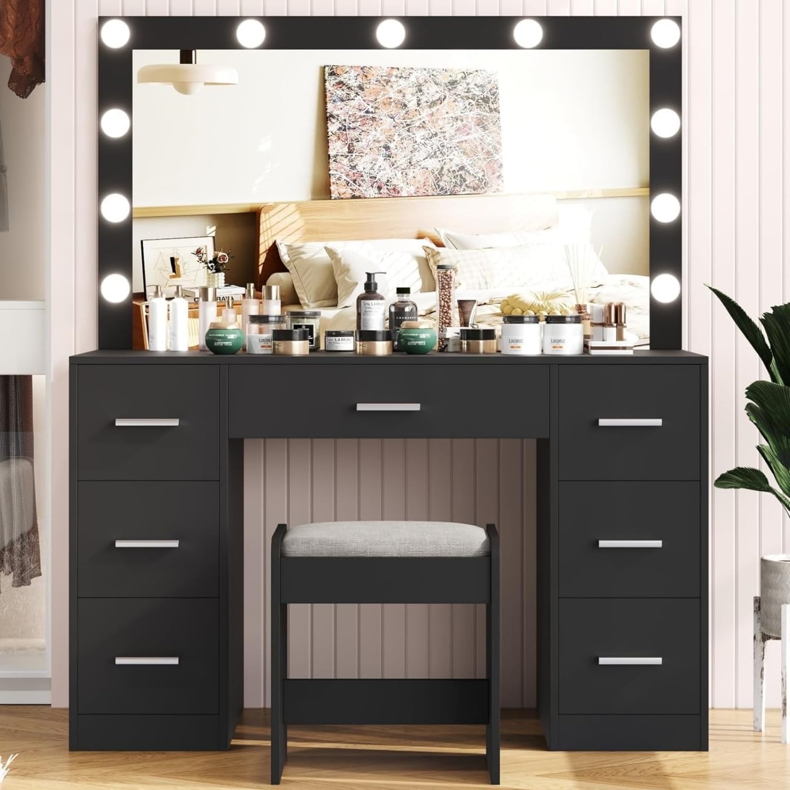 Amazon.com - Irontar Vanity Desk with Stool, Makeup Table with Lighted  Mirror, 3 Color Lighting Modes, Brightness Adjustable, Dressing Table with  Drawers, Bedroom Vanity Table Set for Women, Black