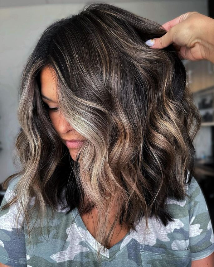 35 Gorgeous Fall Hair Colors Trending for Autumn 2025