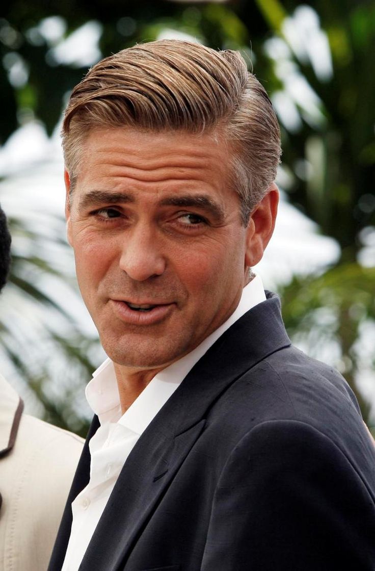 40 Hairstyles for Men Over 40 to Look Young and Dashing