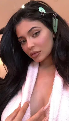 Achieving the Flawless Kylie Look Achieving the Flawless Kylie Look