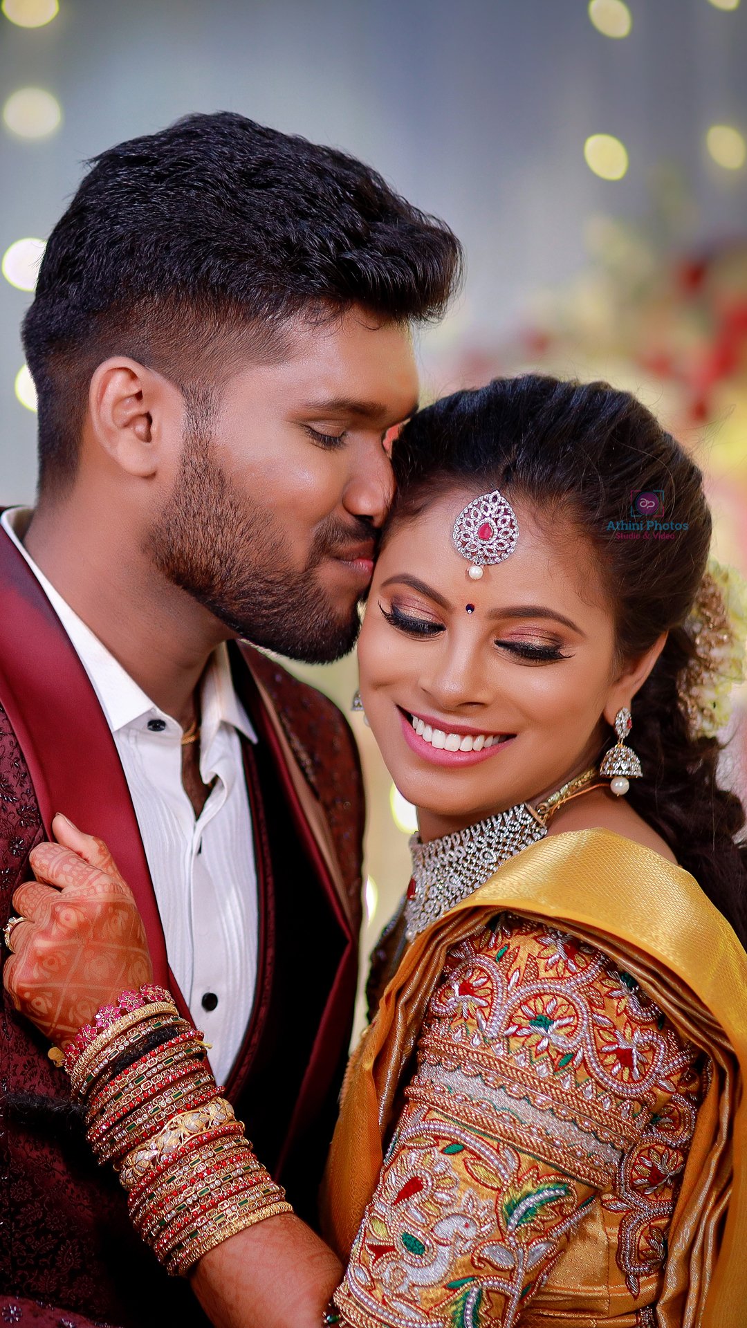 Mastering Wedding Photography: 10 Timeless Poses for Unforgettable ...