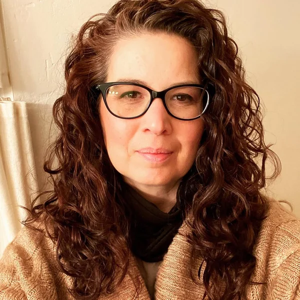Chestnut Ringlets with Soft Face Framing
