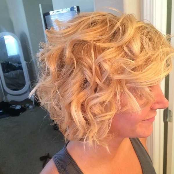 Curly Platinum Short Shaggy Bob