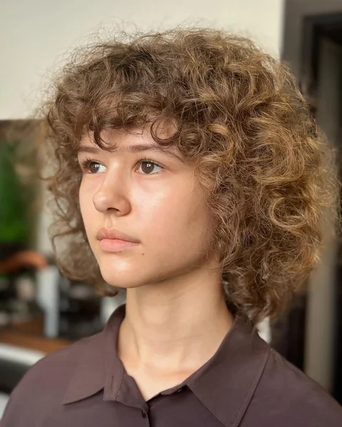 Curly Shaggy Bob with Voluminous Choppy Layers