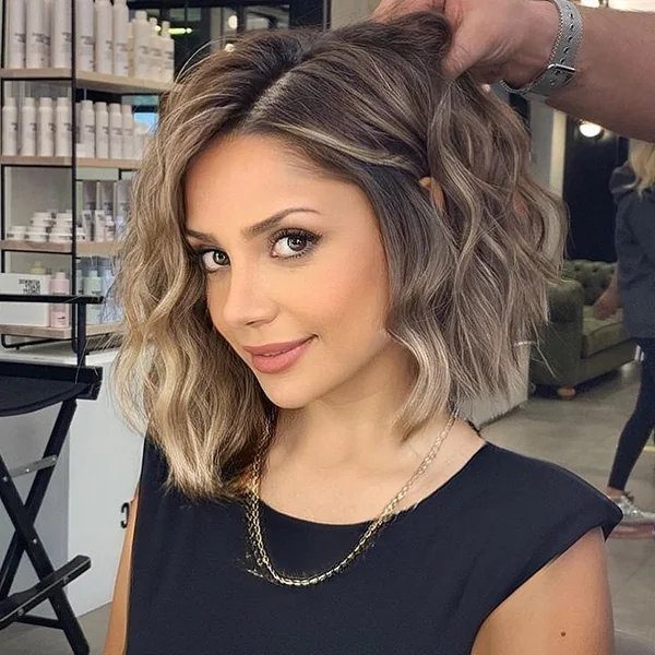 Dimensional Wavy Bob with Root Shadow