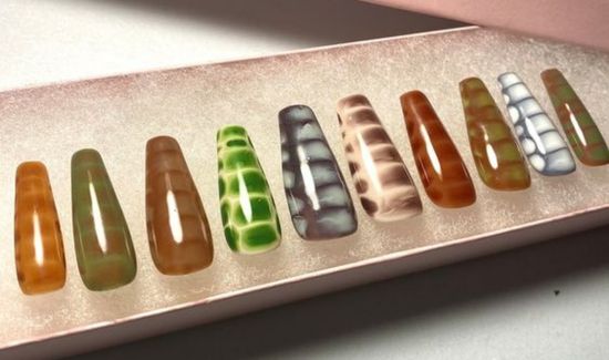 Earth Tones nails
