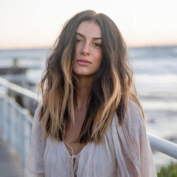 Effortless Sun-Kissed Long Layers for Beach Waves