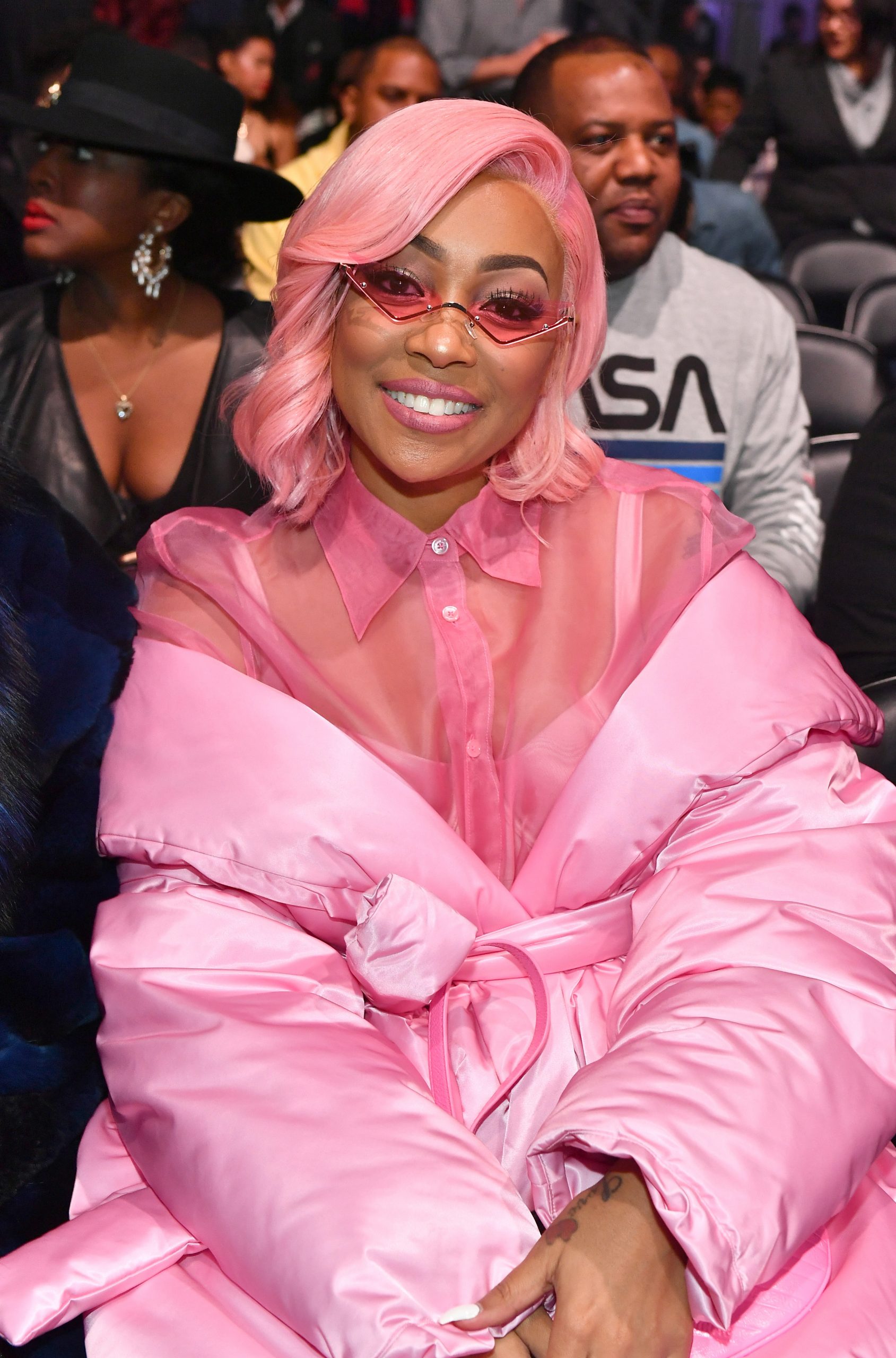 15 Celebrities Who Will Convince You To Try Pink Hair This Spring ...