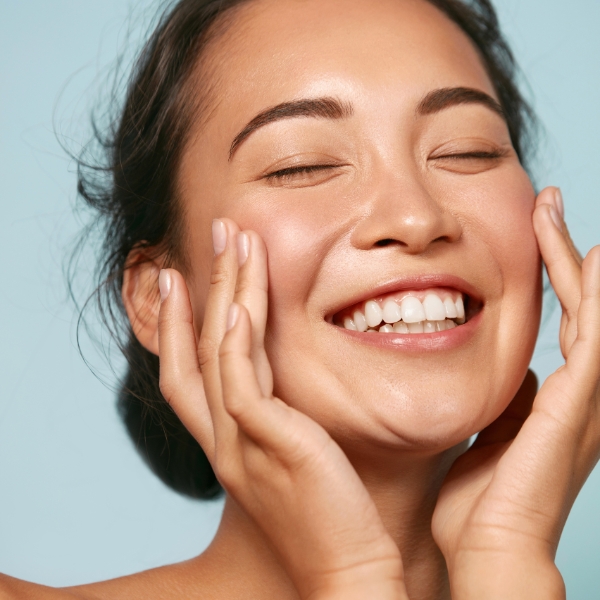Hyaluronic Acid : What Is It For and How to Use It | Skin Care | Tips