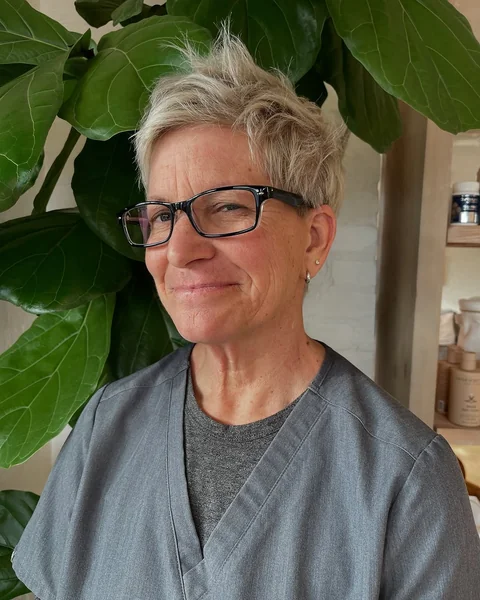 Playful Spiky Platinum Pixie with High Texture