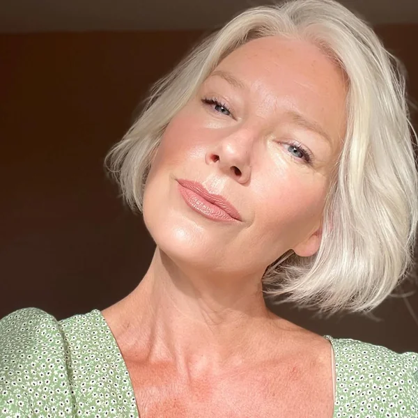 Polished Silver Bob with Natural Volume
