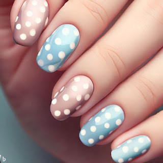 Polka dots nail art design Polka dots nail art design