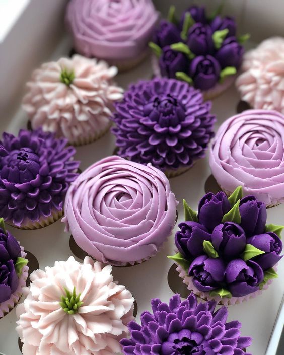 Purple Floral Cake Ideas