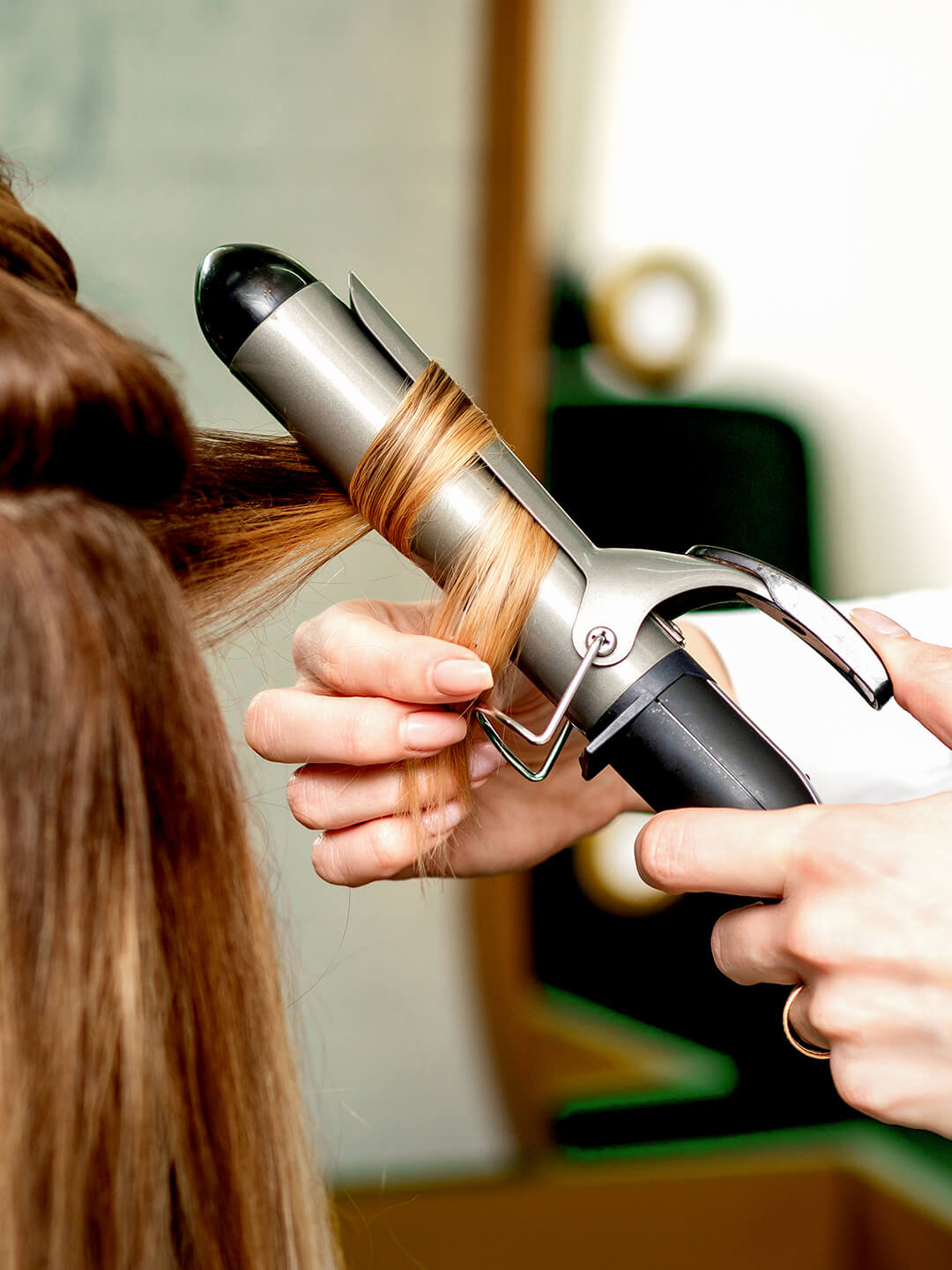 what do celebrities do for hair loss