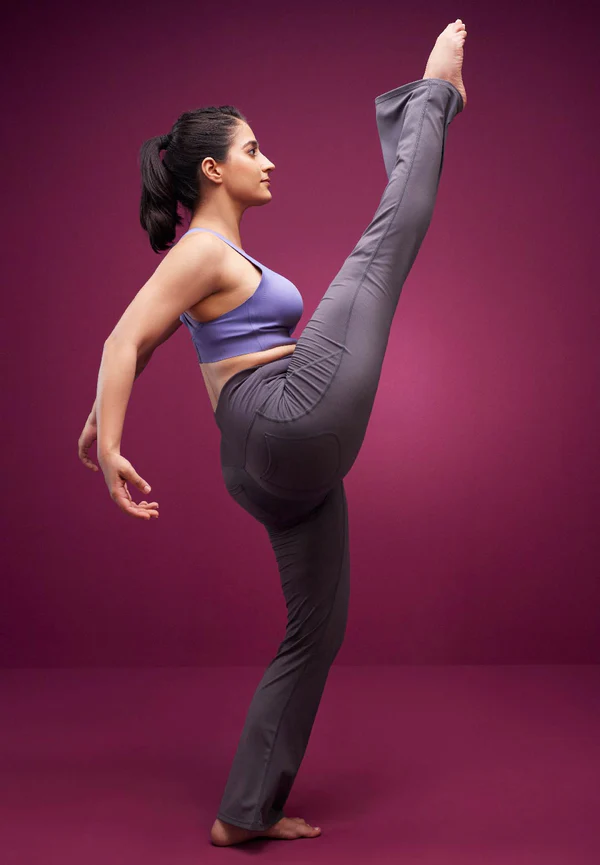 Women Gym Wear - Buy Gym Clothes for Women Online from BlissClub