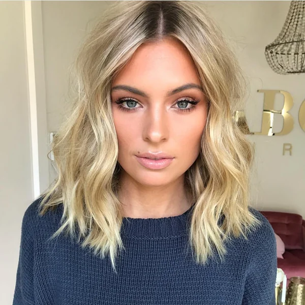Textured Beachy Lob with Undone Blonde Waves