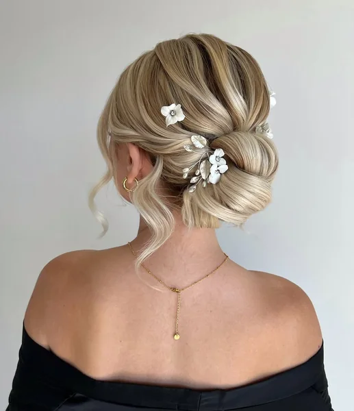 Textured Blonde Chin Bob with Curtain Fringe