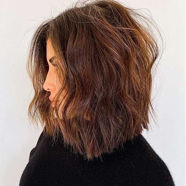 Tousled Chocolate Bob with Effortless Wavy Texture