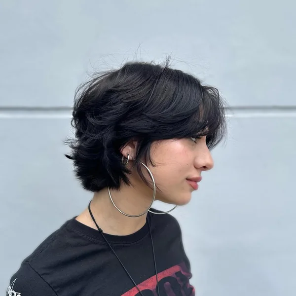 Voluminous Layered Bixie Cut for Density
