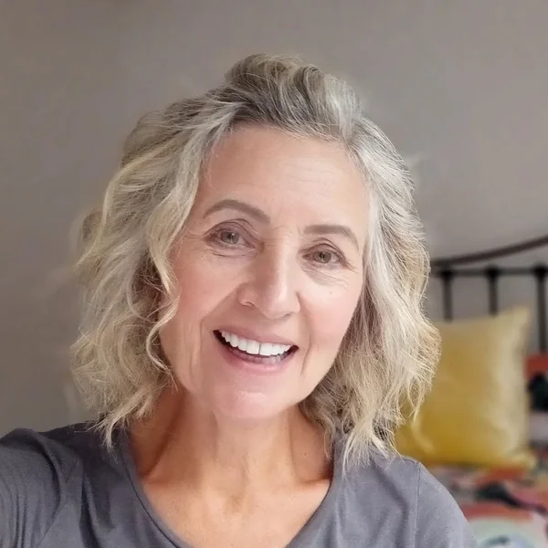 Wavy Silver-Blonde Lob with Half-Up Volume