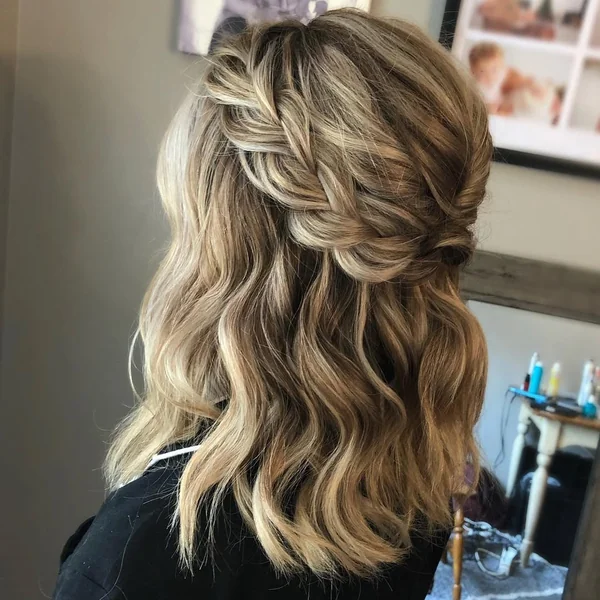 Woven Half-Up Braid on Wavy Lob