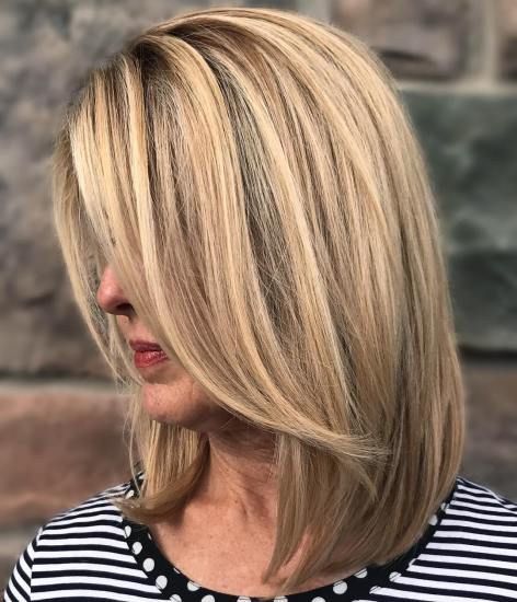 60 Unbeatable Haircuts for Women over 40 to Take on Board in 2025