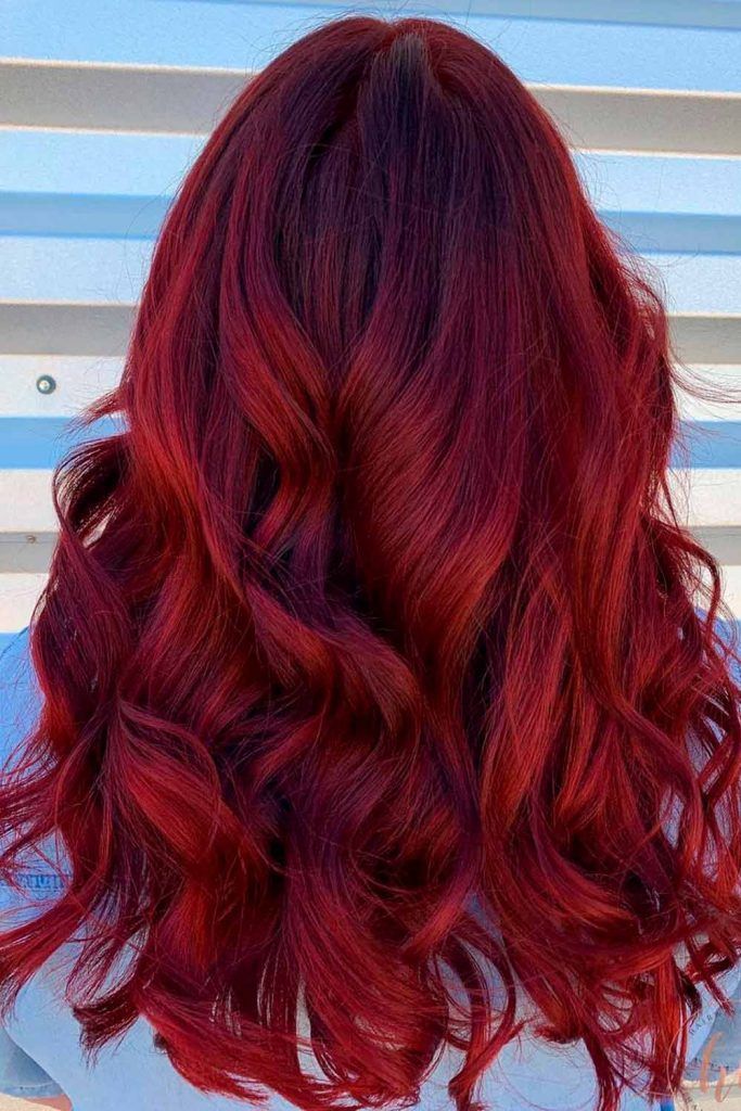Luxurious Dark Red Hair: Choose The Right Tone For Your Complexion